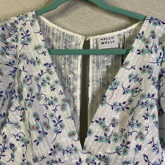 HELLO MOLLY Dress 8 Flower Garden VNeck Keyhole Back Hidden Zipper Ruched Sleeve - Picture 4 of 16